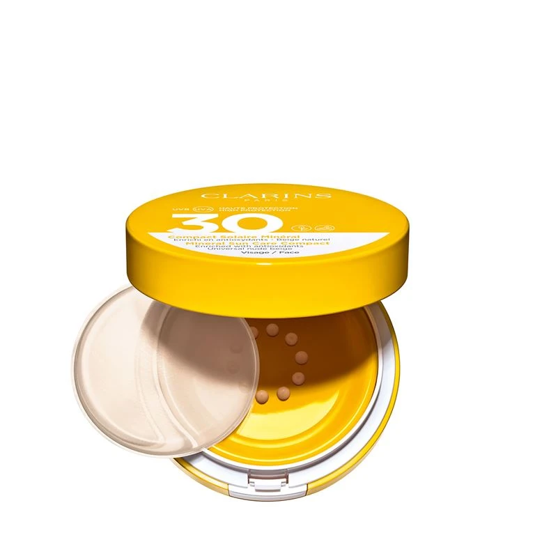 Clarins Mineral Sun Care Compact SPF30 1 Clarins Mineral Sun Care Compact SPF30