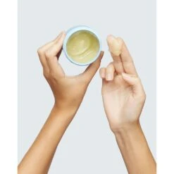 Moisture Hero™ Pre-Shampoo Balm, 150 Ml 9 Moisture Hero™ Pre-Shampoo Balm, 150 Ml -Clarins Salgsbutik 5714628000650 3