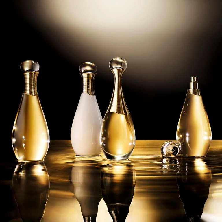 DIOR J'adore Shower And Bath Oil, 150 Ml 2 DIOR J'adore Shower And Bath Oil, 150 Ml - Billede 2