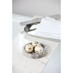 Meraki Green Tea Sæbebox, Green Tea, Pomergranate & Chamomile -Clarins Salgsbutik meraki green tea pomergranate and chamomile soap box 1