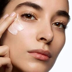 Yves Saint LaUrent Pure Shots Perfect Plumper Face Cream Refill, 50 Ml 11 Yves Saint LaUrent Pure Shots Perfect Plumper Face Cream Refill, 50 Ml -Clarins Salgsbutik yves saint laurent pure shots perfect plumper face cream refill 50 ml 3